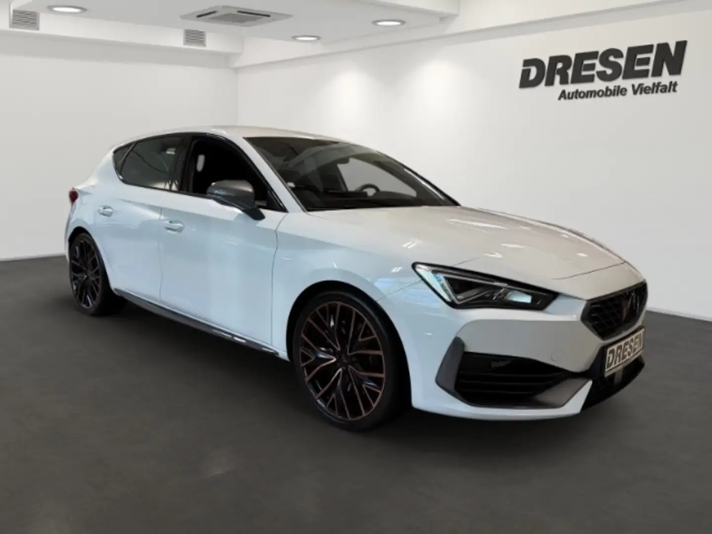 CUPRA Leon 2.0 TSI VZ Sitzheizung+Navi+CarPlay+ Tempomat Weiß - 2