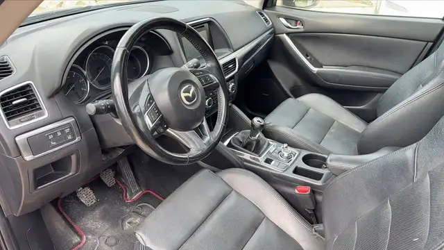 Mazda CX-5 view 8