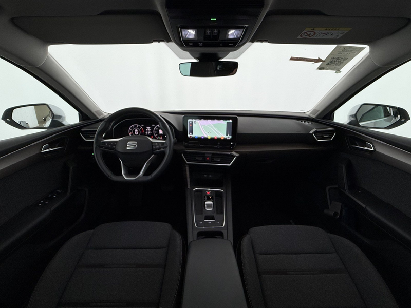 SEAT Leon ST 2.0 TDI Xcellence Plus Aut LED SKY AHK — photo 13