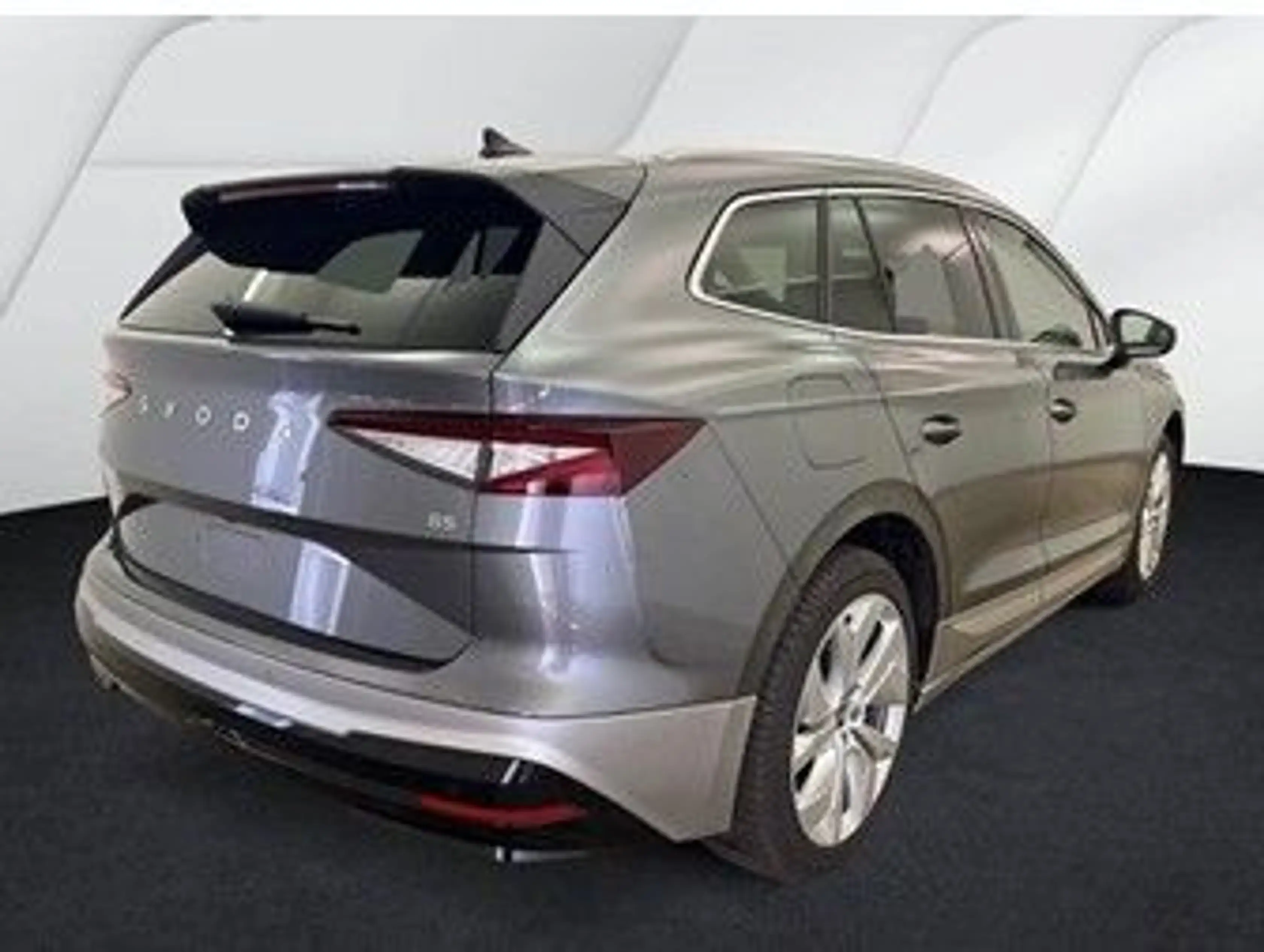 Skoda Enyaq 85 — photo 3