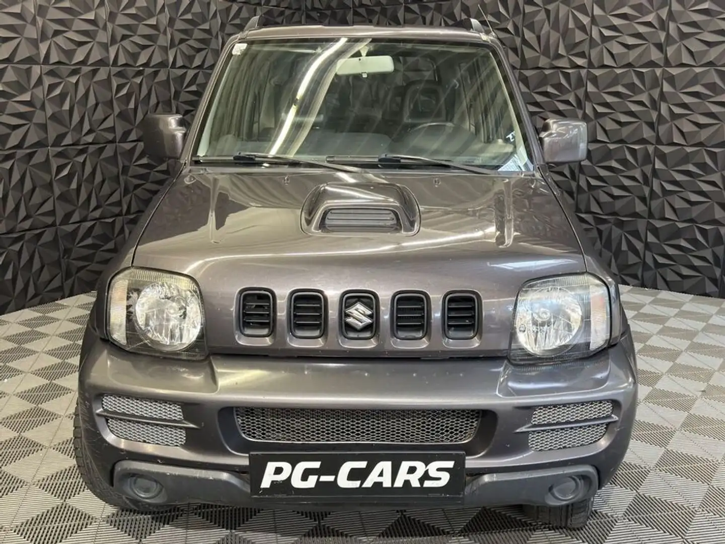 Suzuki Jimny 1.5 DDiS VX Gris - 2