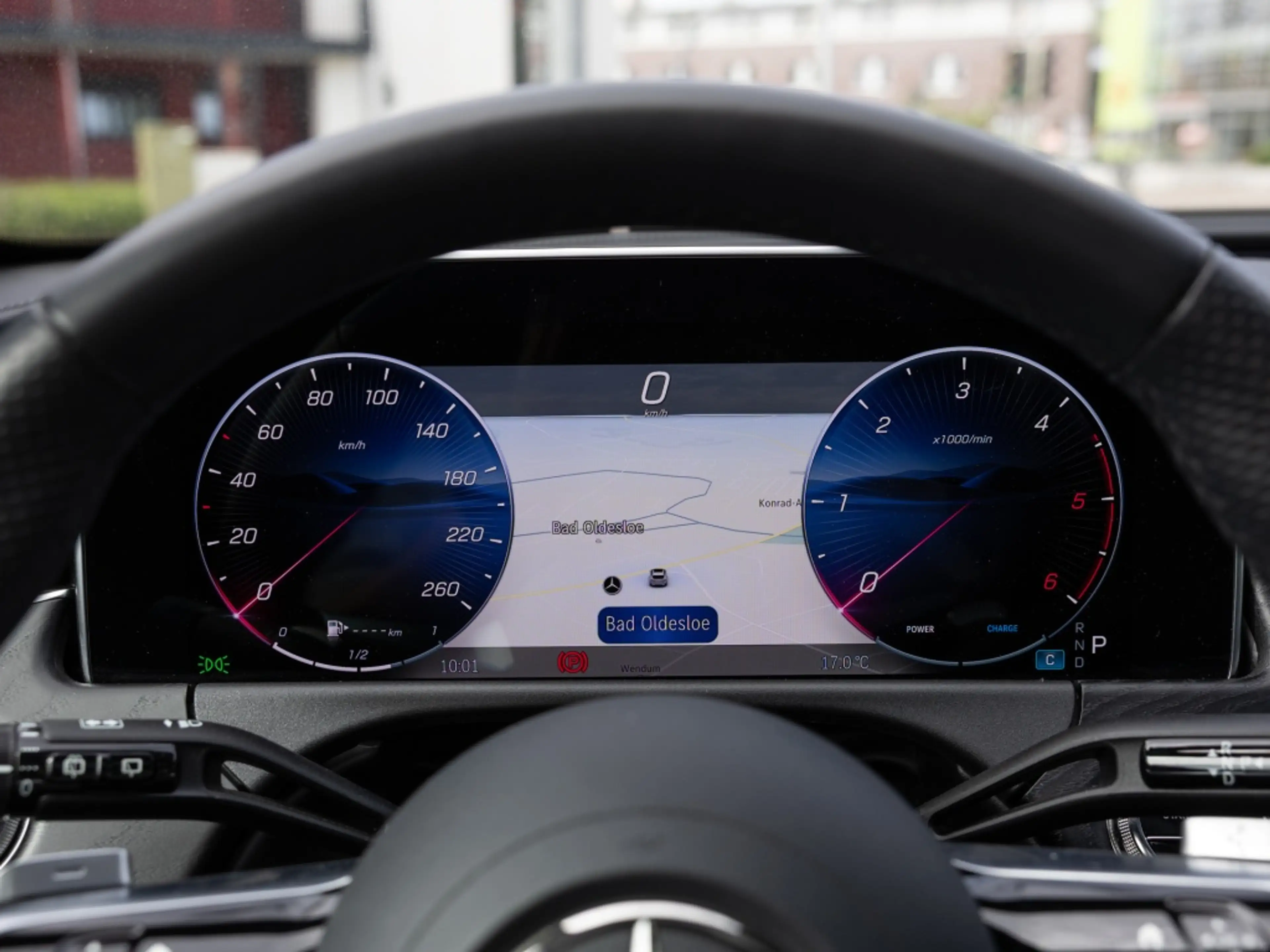 Mercedes-Benz E 220 T d , AMG NIGHT AHK DISTR KAMERA PANO SPUR — photo 10