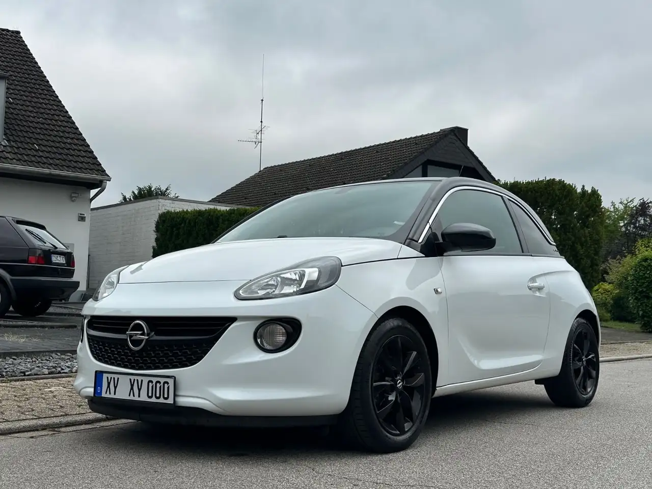 Opel Adam