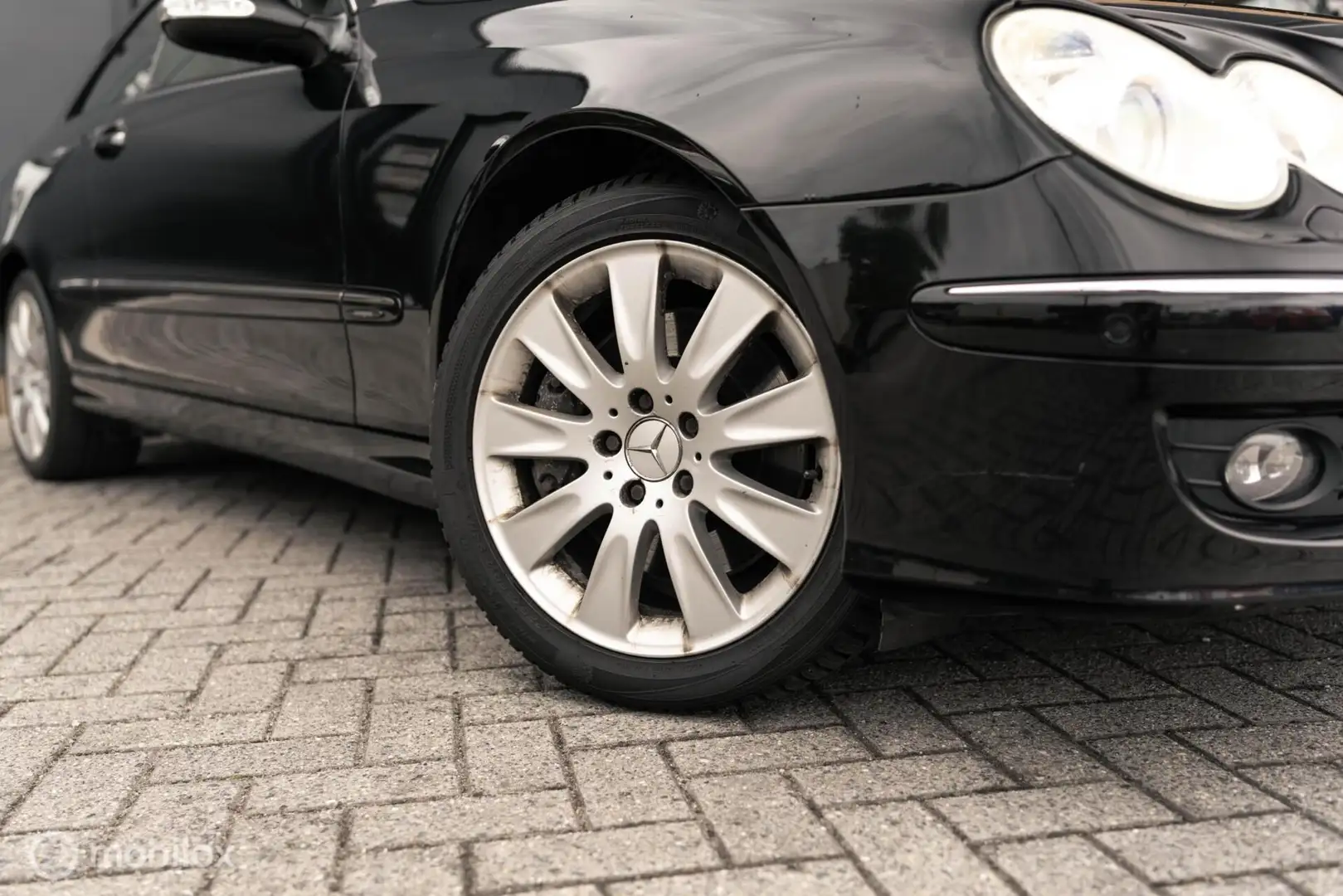 Mercedes-Benz CLK 350 Coupé Elegance Zwart - 2