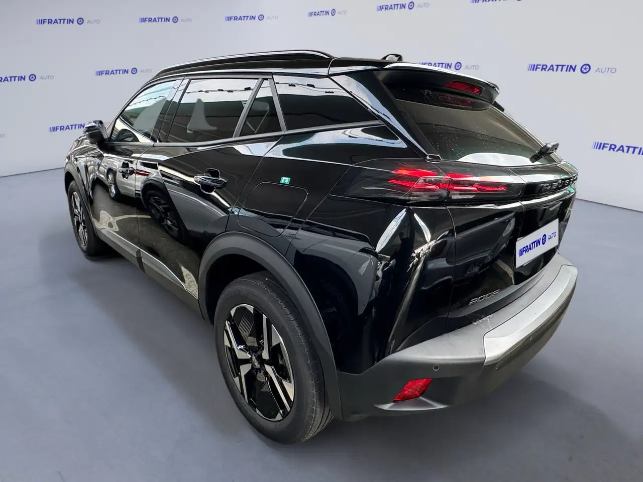 Peugeot 2008 PureTech 100 S&S Allure 3