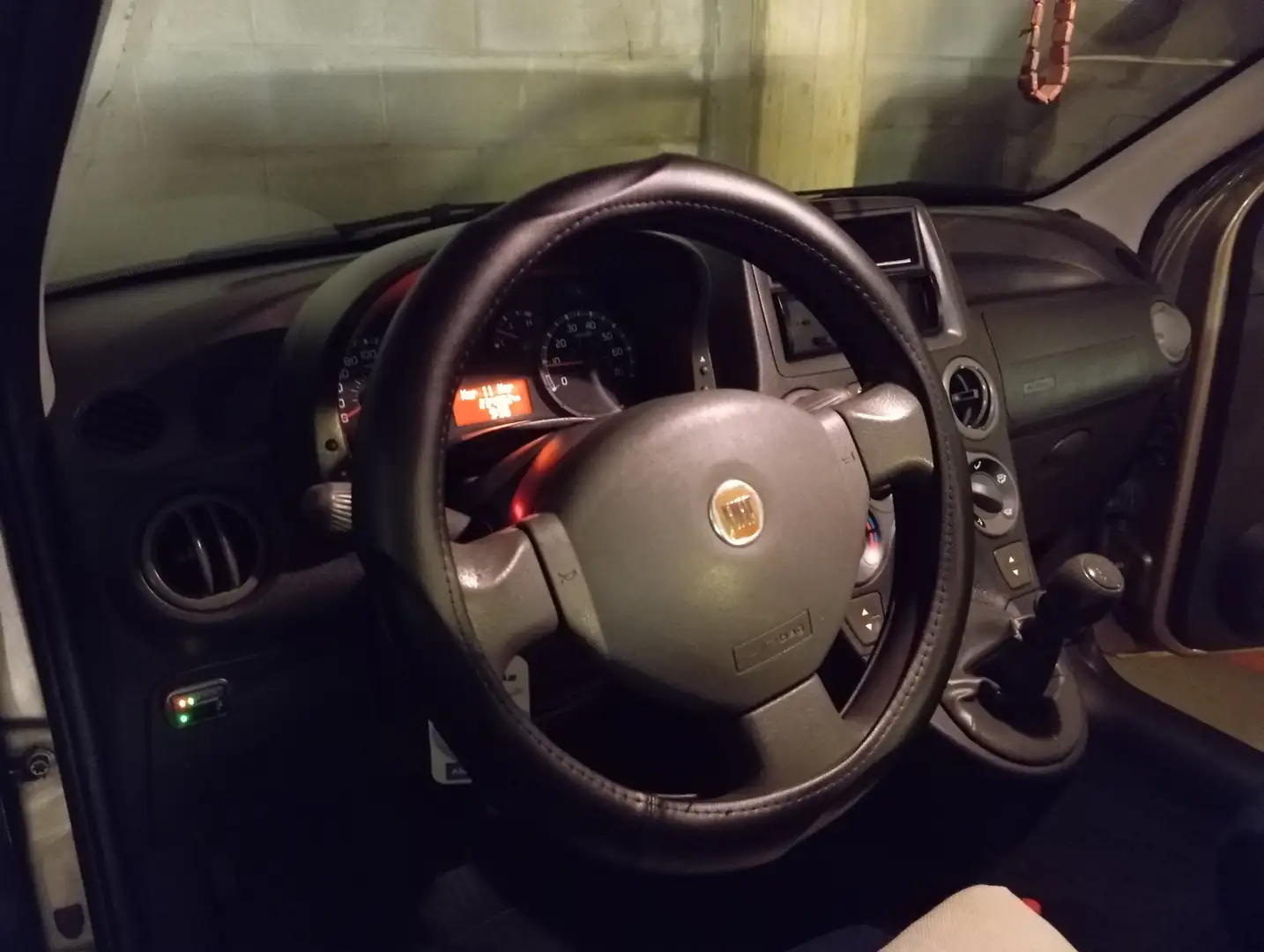 Fiat Panda Panda II 2009 1.2 natural power Dynamic Oro - 1