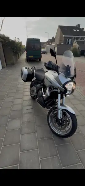 Kawasaki VERSYS 650 - foto 2