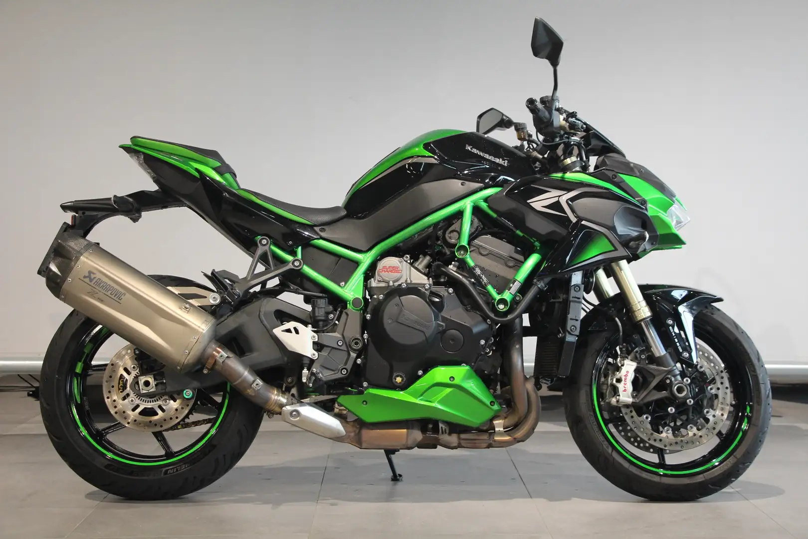Kawasaki Z H2 SE BTW MOTOR !!! Fekete - 1