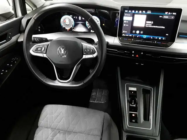 Volkswagen Golf view 10