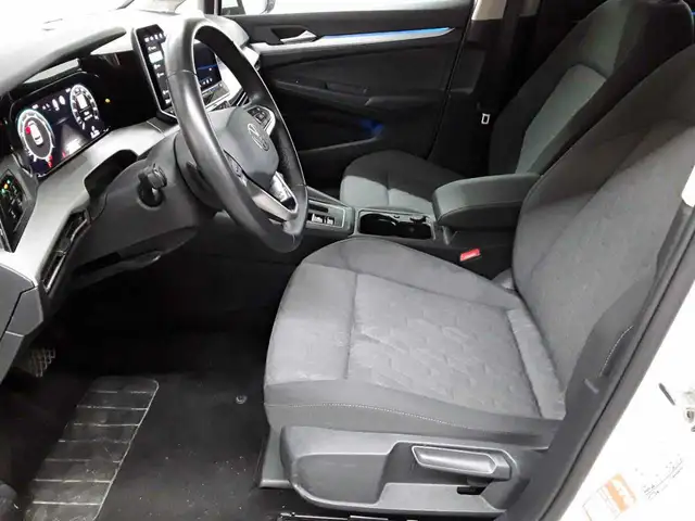 Volkswagen Golf view 7