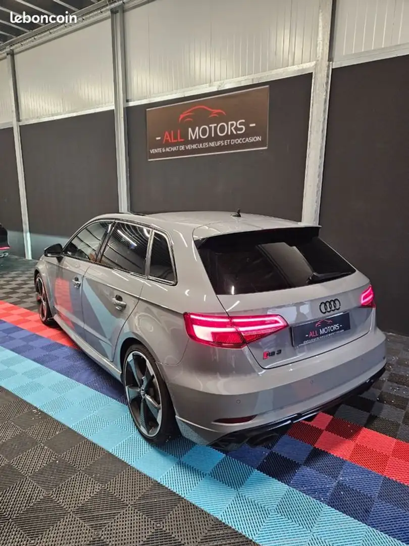 Audi RS3 sportback 400ch 2.5 tfsi Gris - 2
