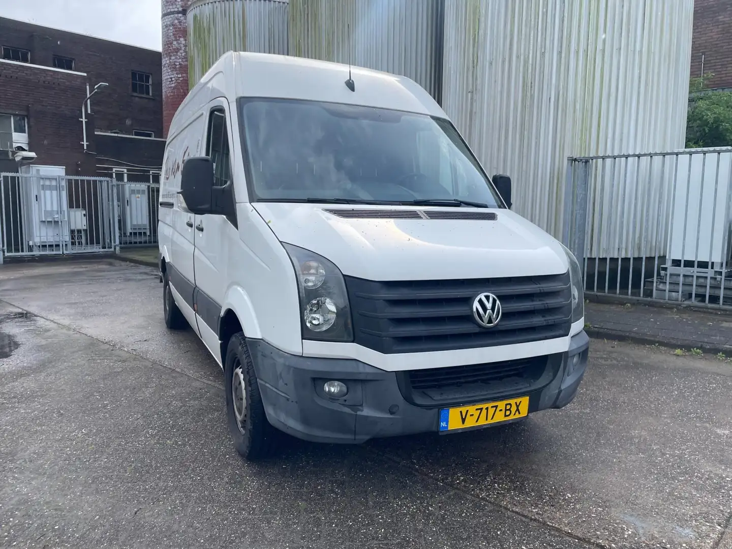 Volkswagen Crafter 32 2.0 TDI L2H1 DC-Camera-Airco-Cruise-Meer foto's Wit - 2