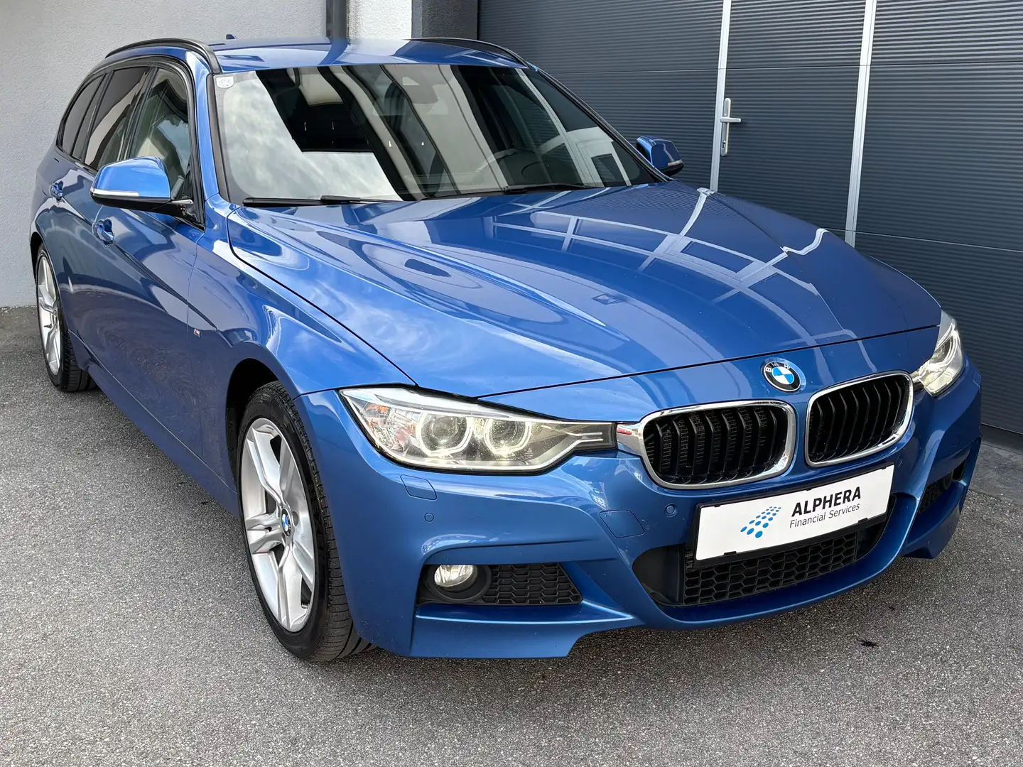 BMW 320 xD Tour*M-SPORT*HEAD-UP*HARMAN-KARD*NAVIPROF*18“ Blau - 1