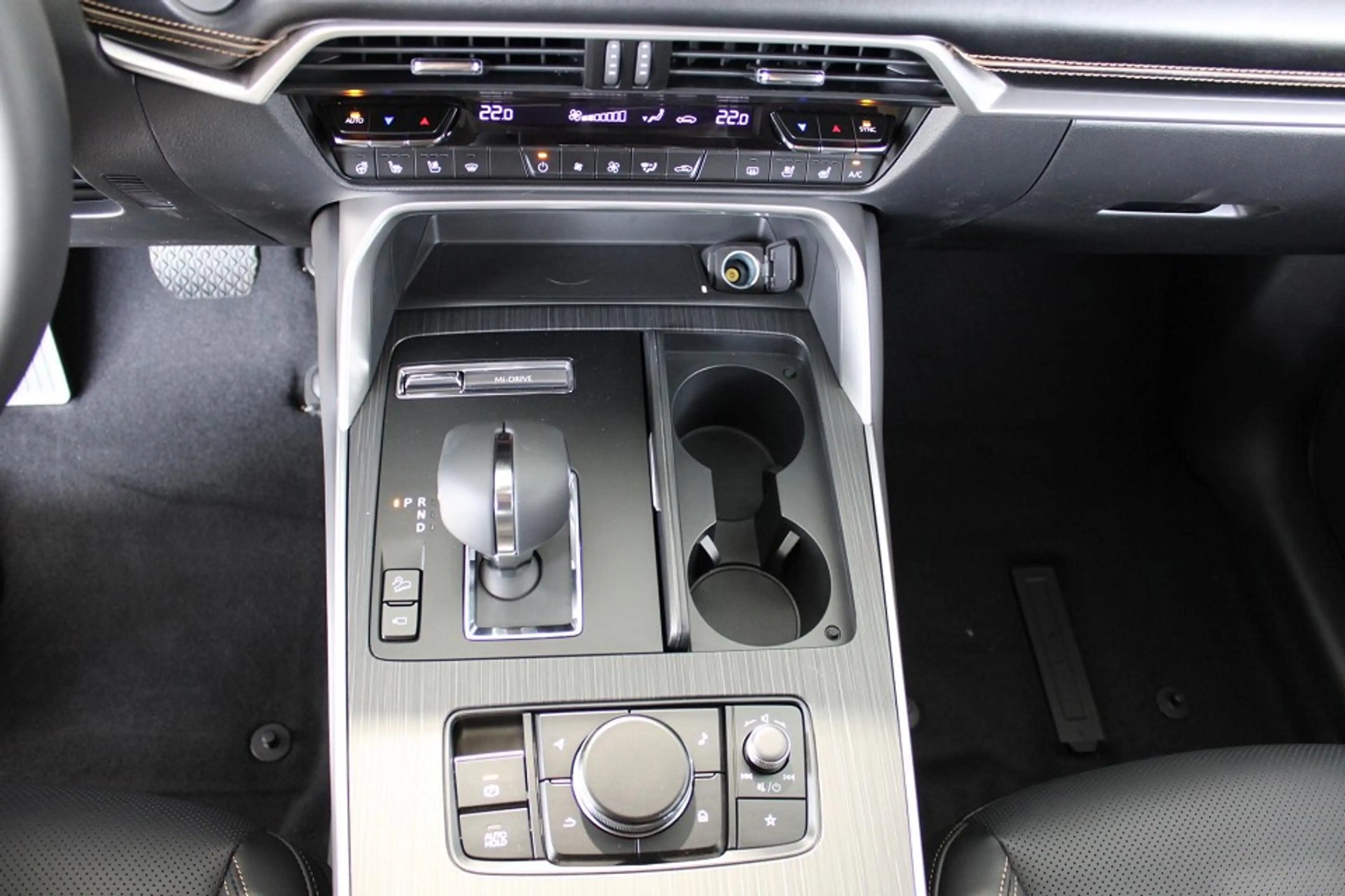 Mazda CX-60 AWD Homura Plus BLOP 5WGN 3.3L e-SKYACTIV D 254ps — photo 12