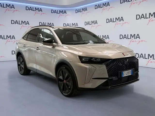 DS Automobiles DS 7 Crossback view 7