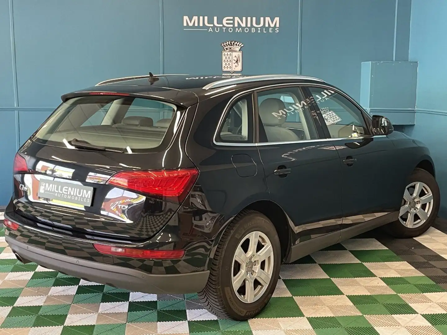Audi Q5 2.0 TDI 150CH FAP AMBIENTE Noir - 2