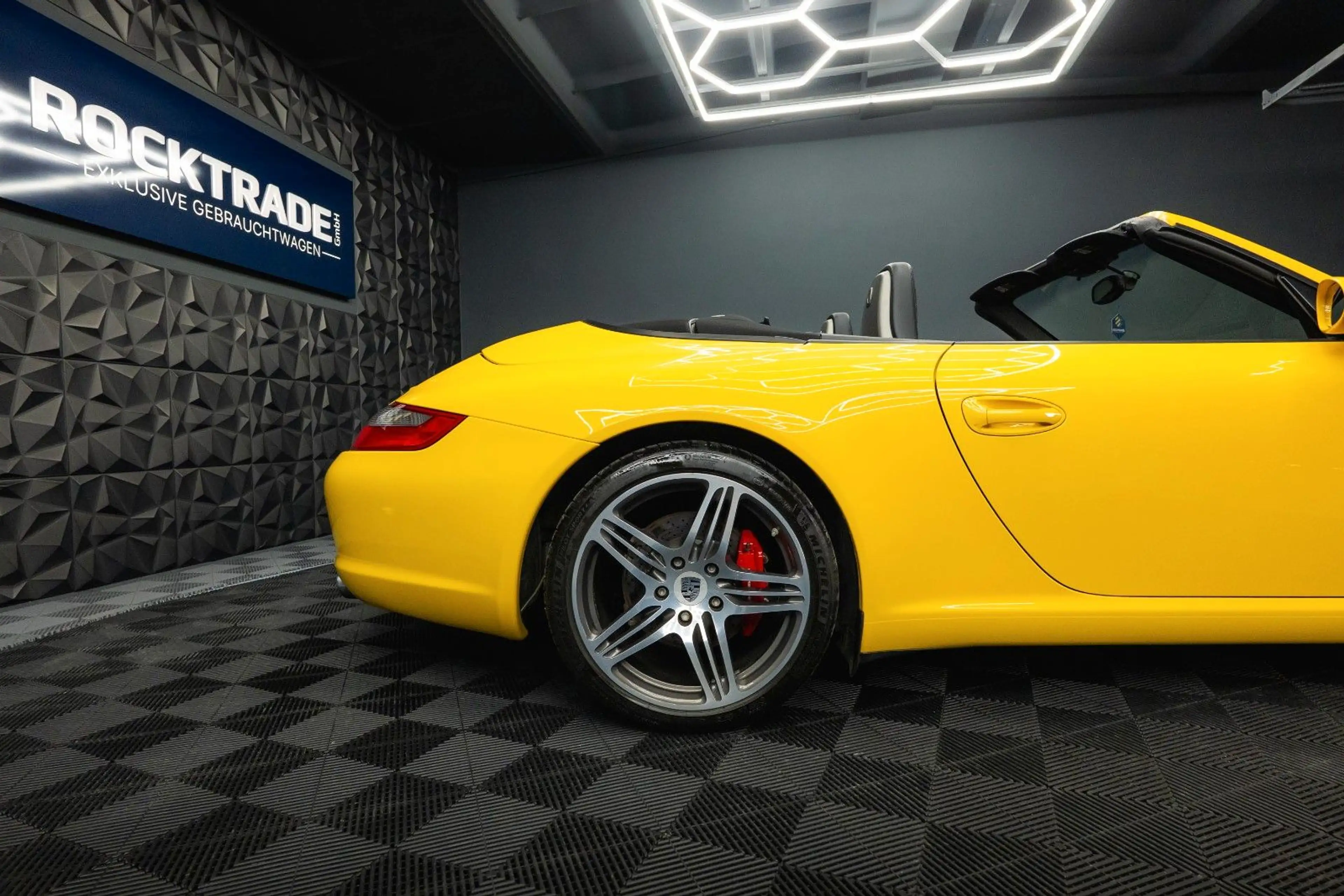 Porsche 997 911 Carrera S Cabrio *1.Hand*Chrono+*6 Gang* — photo 9