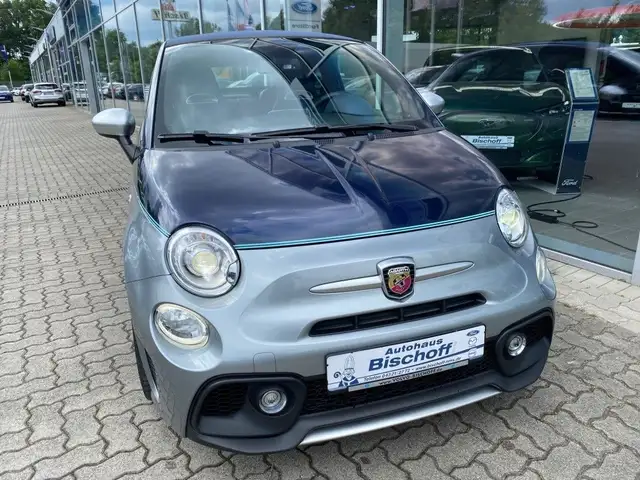 Fiat 500 695 C Abarth Rivale Akrapovic Ferrari Lackierung
