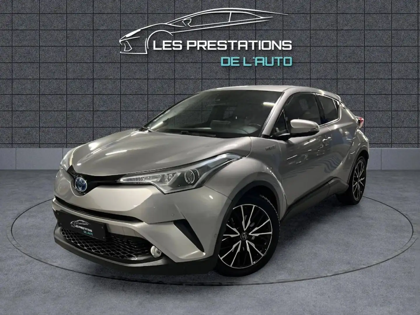 Toyota C-HR 122h Distinctive 2WD E-CVT Gris - 1