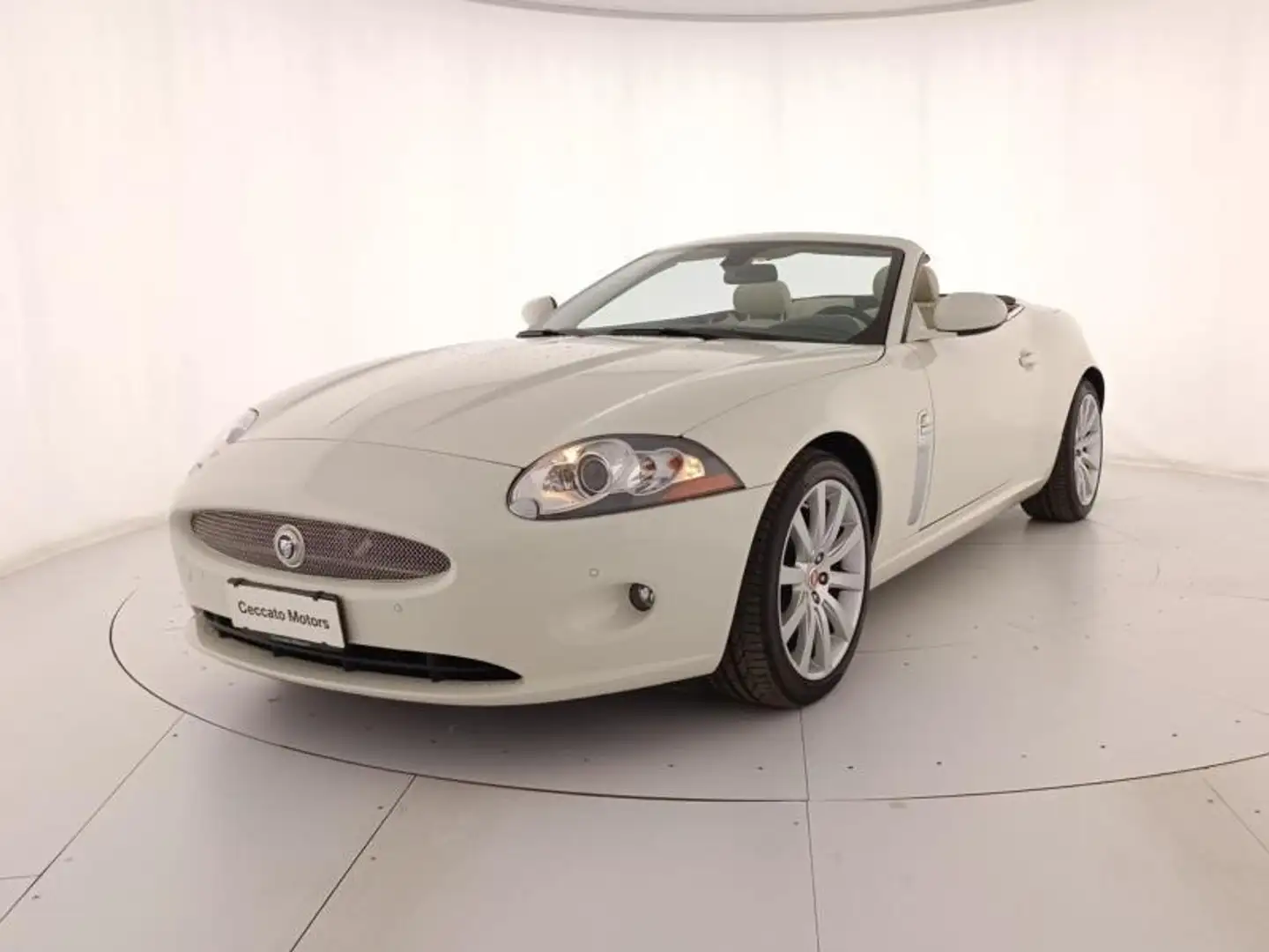 Jaguar XK Cabrio 4.2 V8 auto Blanc - 1