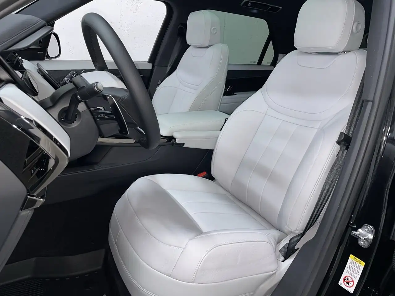 Land Rover Range Rover Sport снимка Land Rover Range Rover Sport