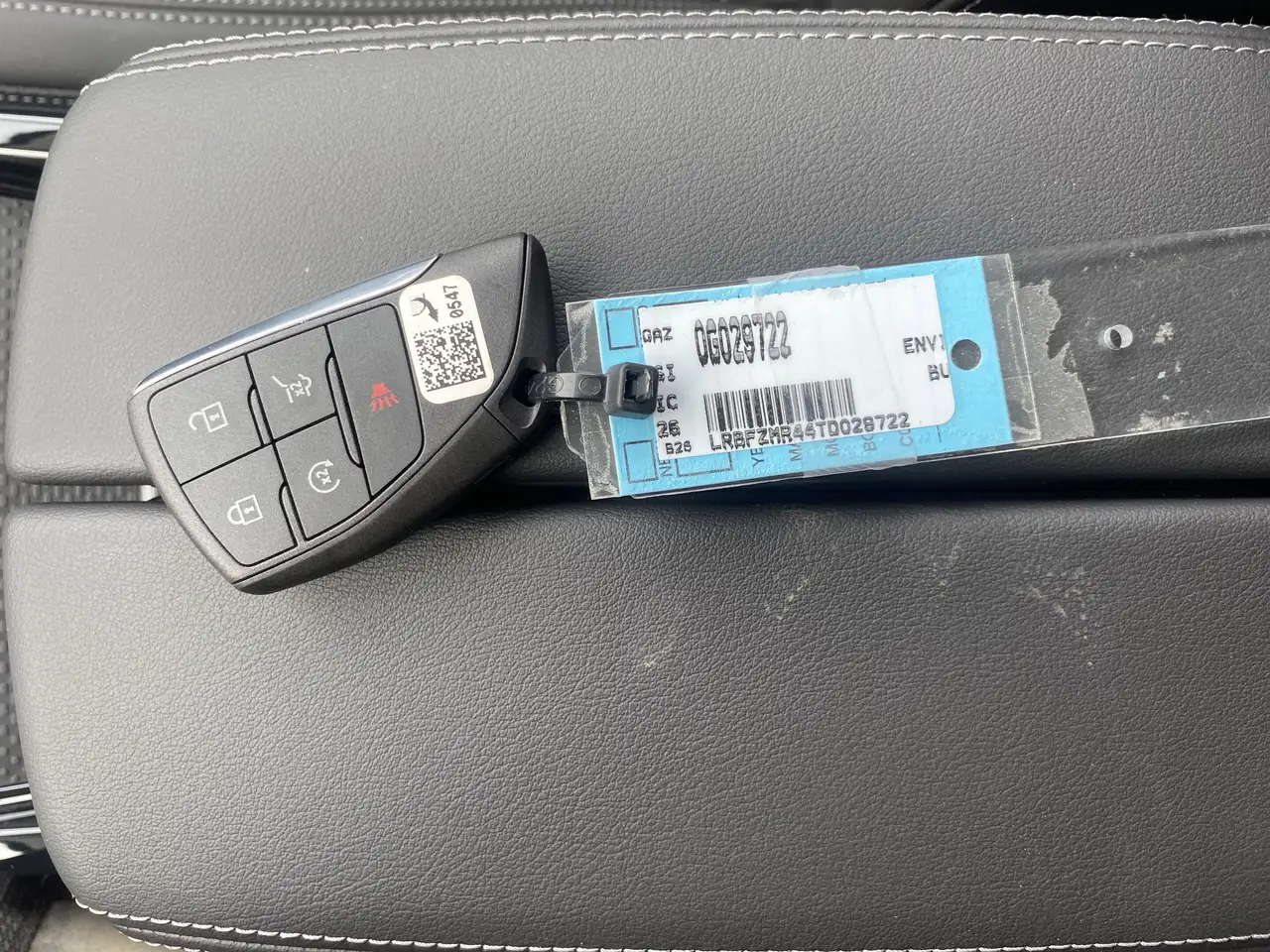 Buick Envision снимка Buick Envision