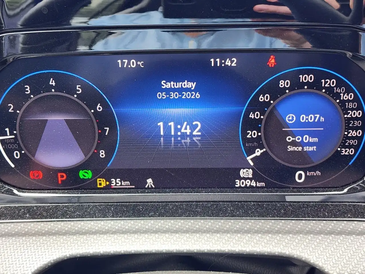 Volkswagen Golf R снимка Volkswagen Golf R