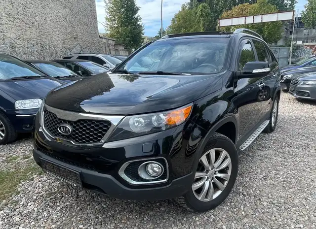 Kia Sorento Spirit 4WD-PANORAMA-AUTOMATIK-AHK-LEDER