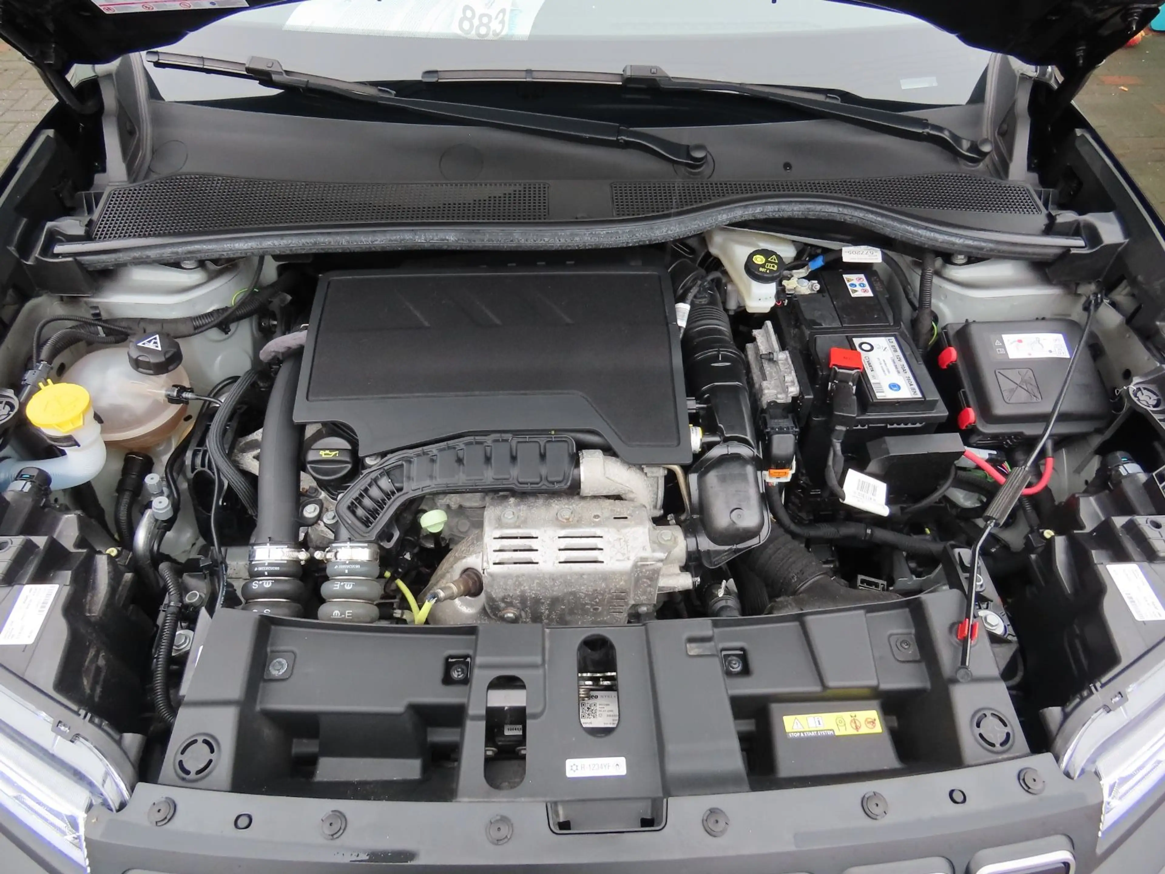 Jeep Avenger 1.2 GSE T3 GDI Klima Navi CarPlay — photo 3