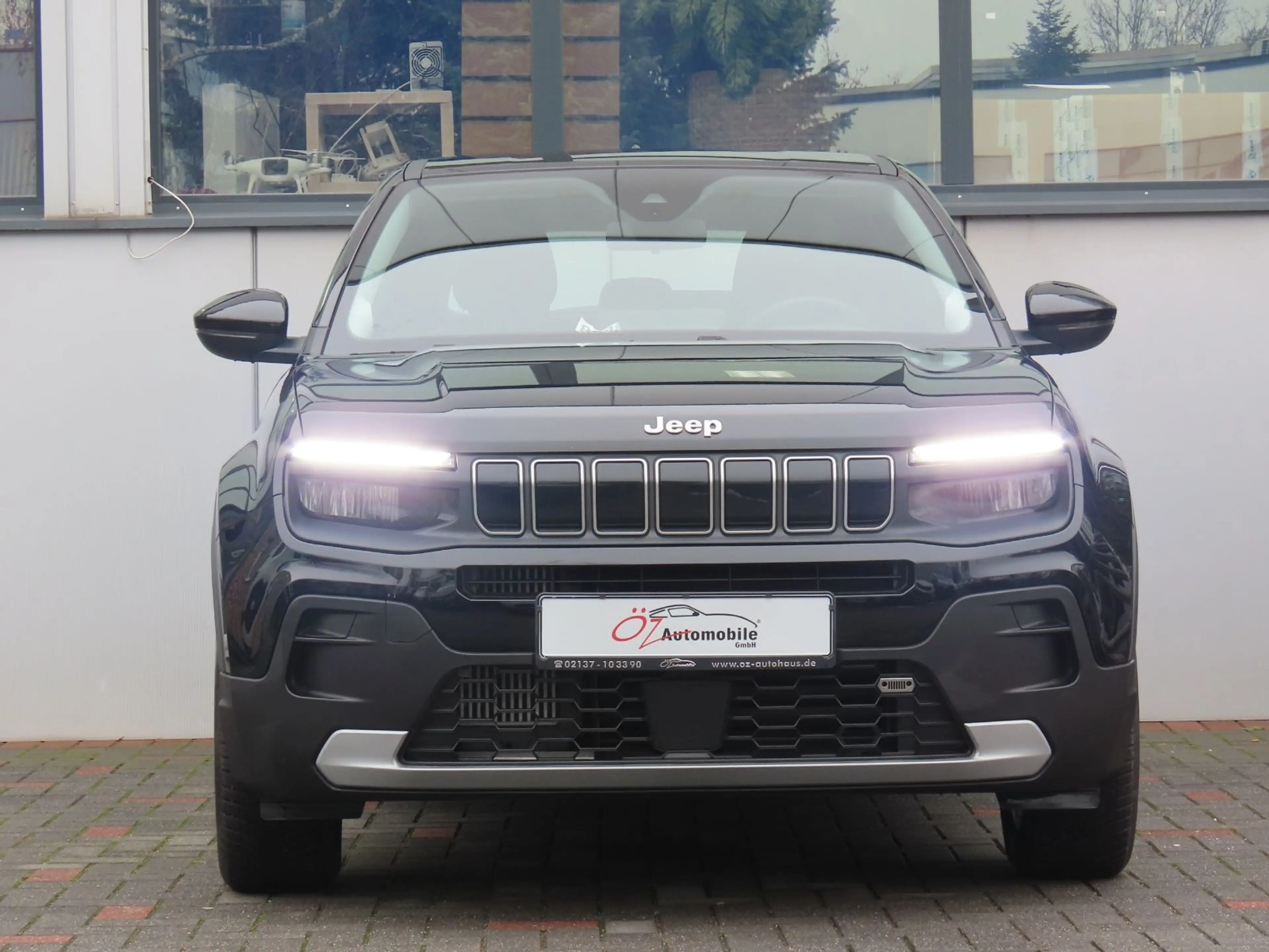 Jeep Avenger 1.2 GSE T3 GDI Klima Navi CarPlay — photo 2