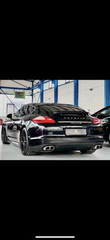 Imagine Porsche Panamera 4S PDK BOSE GTS FELGEN