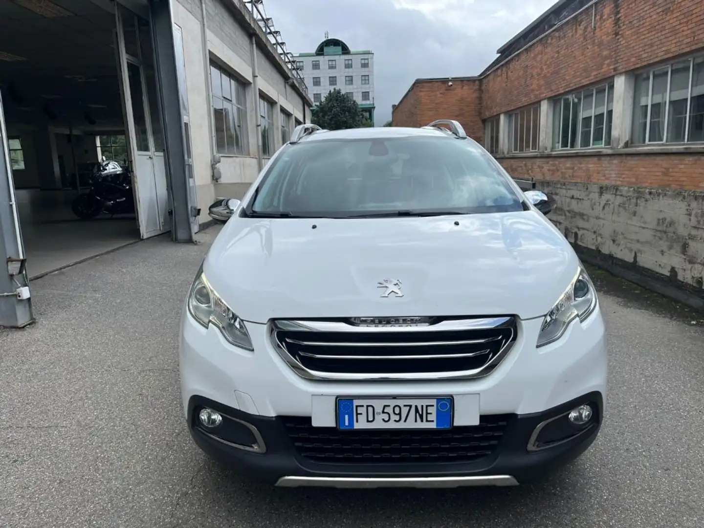 Peugeot 2008 1° serie PureTech Turbo 110 S&S Allure Blanco - 2