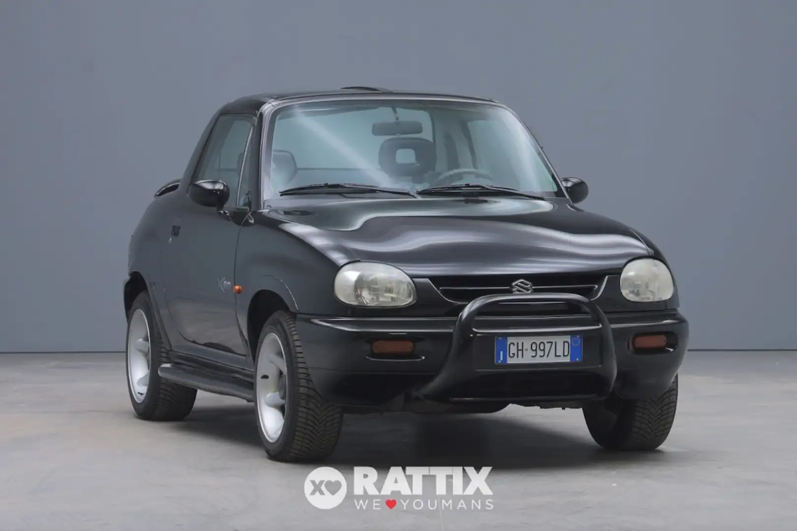 Suzuki X-90 1.6 94CV Cabrio Hard Top 4x4 Schwarz - 1