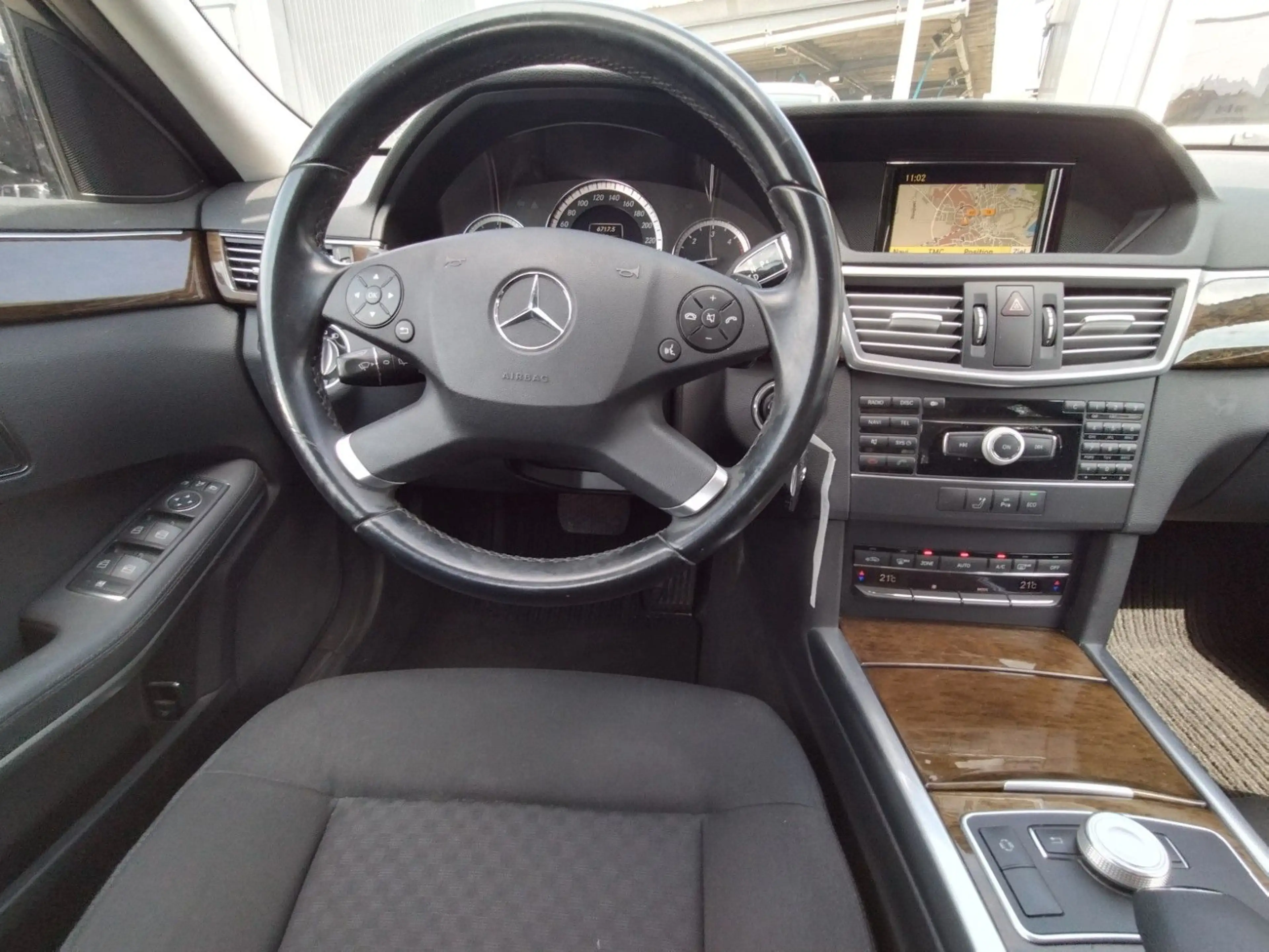 Mercedes-Benz E 220 E T-Modell E 220 CDI BlueEfficiency — photo 15