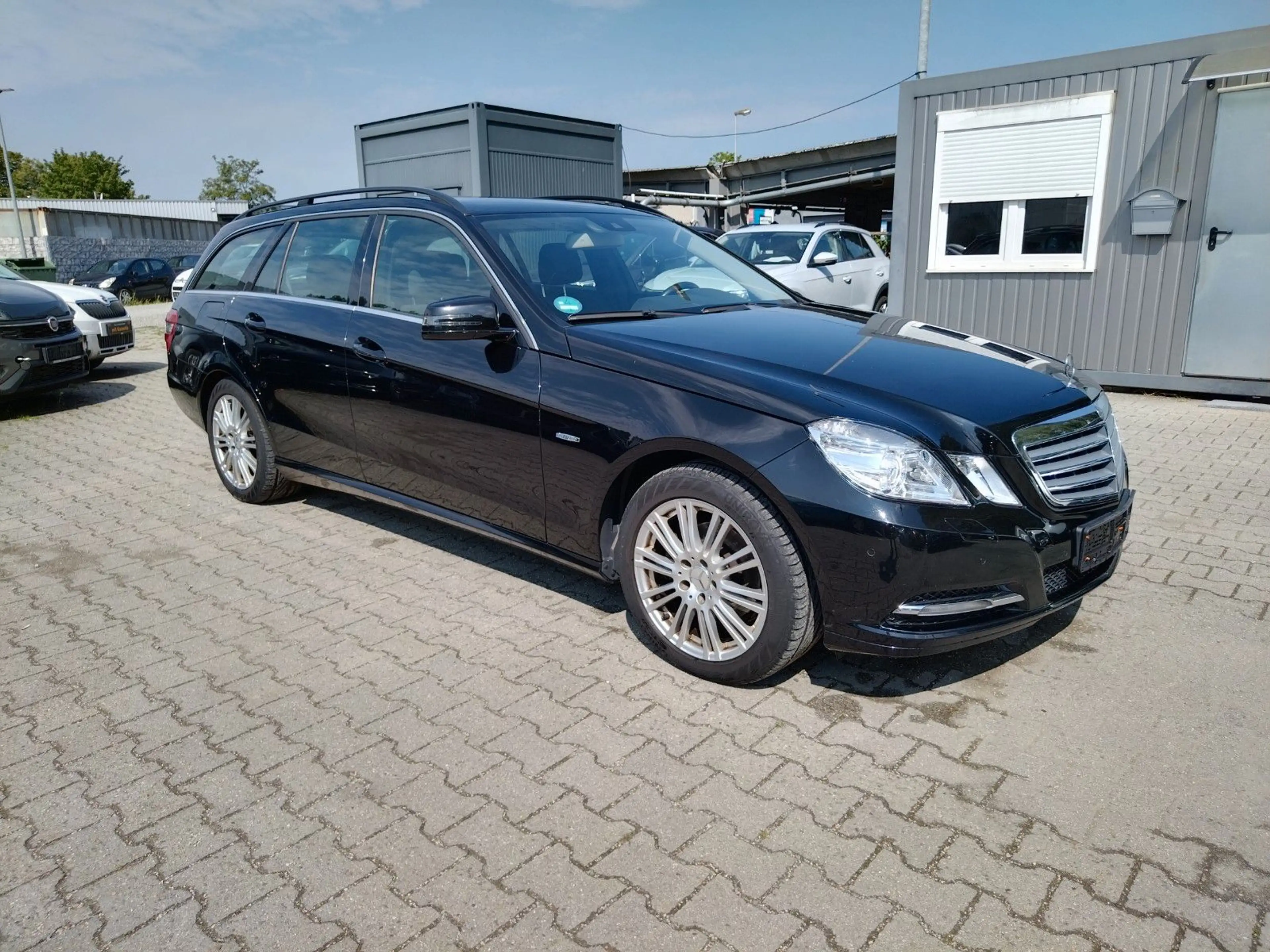 Mercedes-Benz E 220 E T-Modell E 220 CDI BlueEfficiency — photo 3