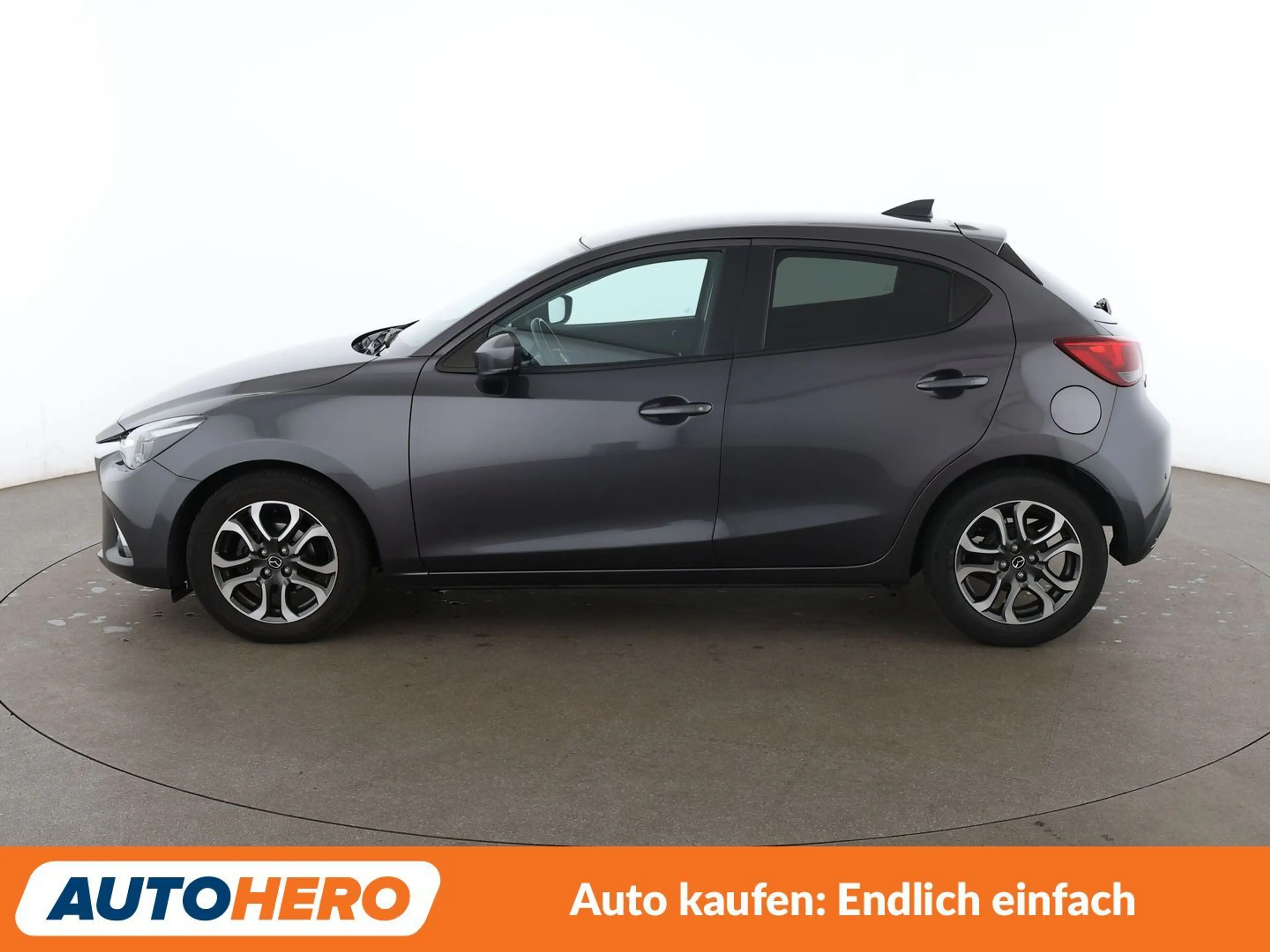 Mazda 2 1.5 Sports-Line*NAVI*LED*TEMPO*PDC*SHZ*KLIMA* — photo 3