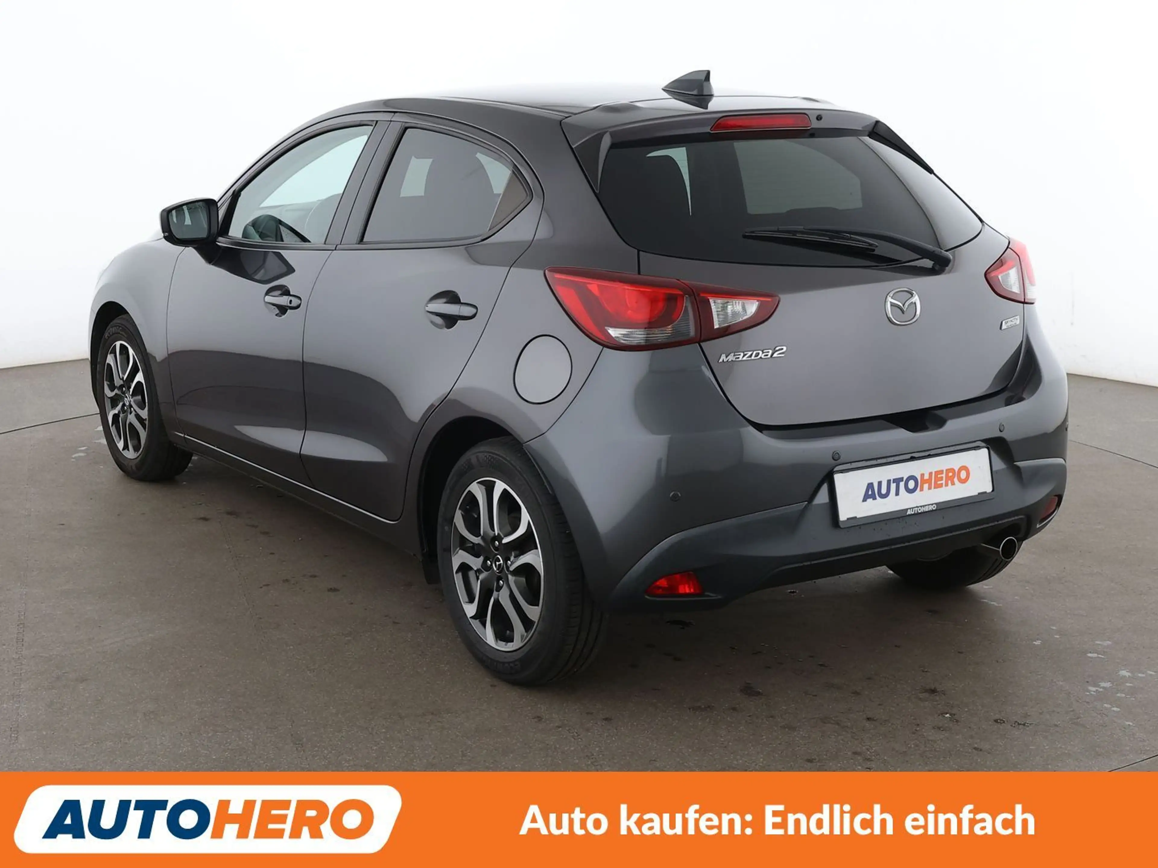 Mazda 2 1.5 Sports-Line*NAVI*LED*TEMPO*PDC*SHZ*KLIMA* — photo 4
