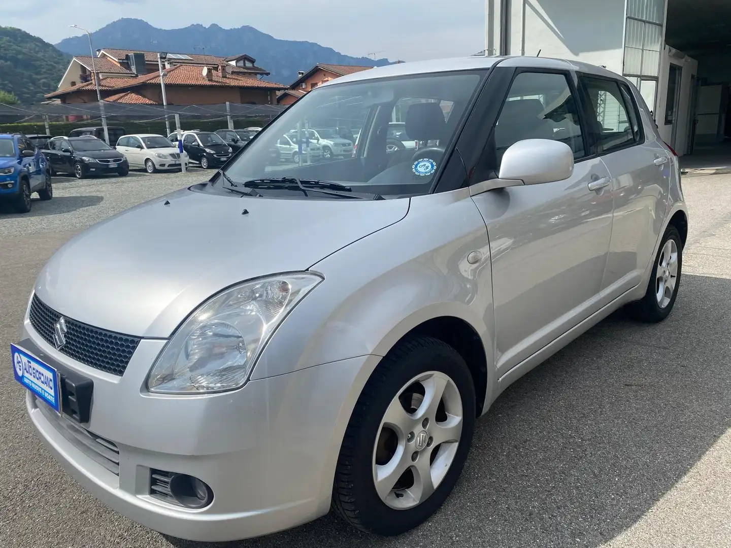 Suzuki Swift 1.3 1 PROPRIETARIO 4X4! Gris - 1