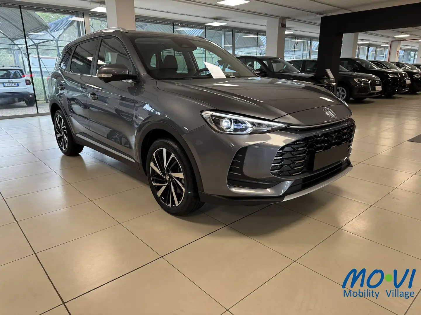 MG ZS ZS 1.5 Hybrid+ Luxury - 2