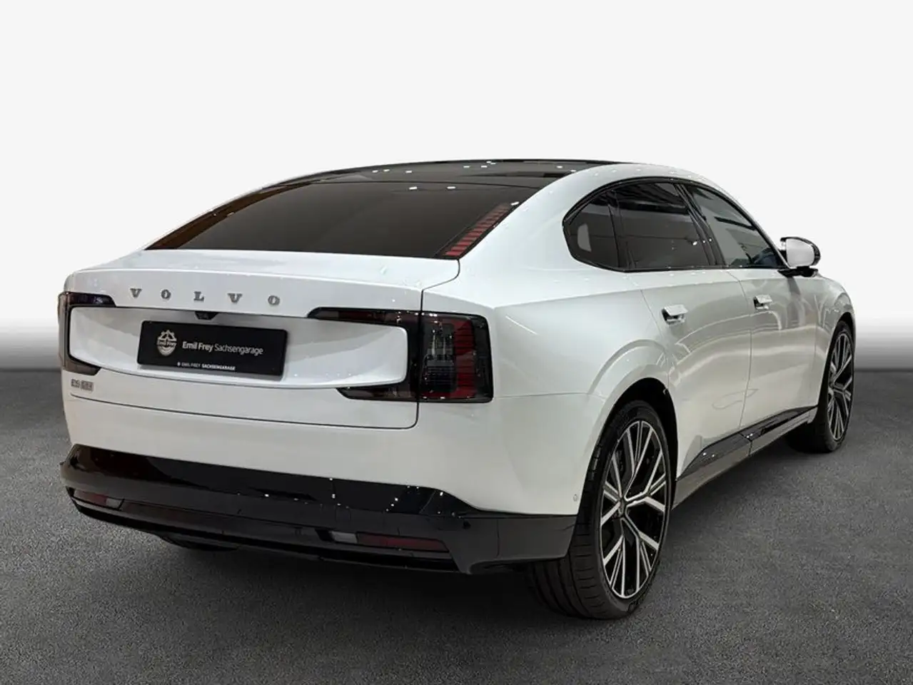Volvo ES90 2026