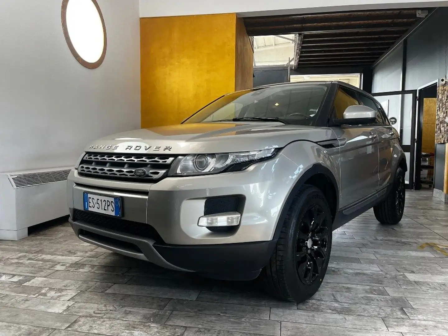 Land Rover Range Rover Evoque 2.2 Sd4 5p. Prestige Grigio - 1