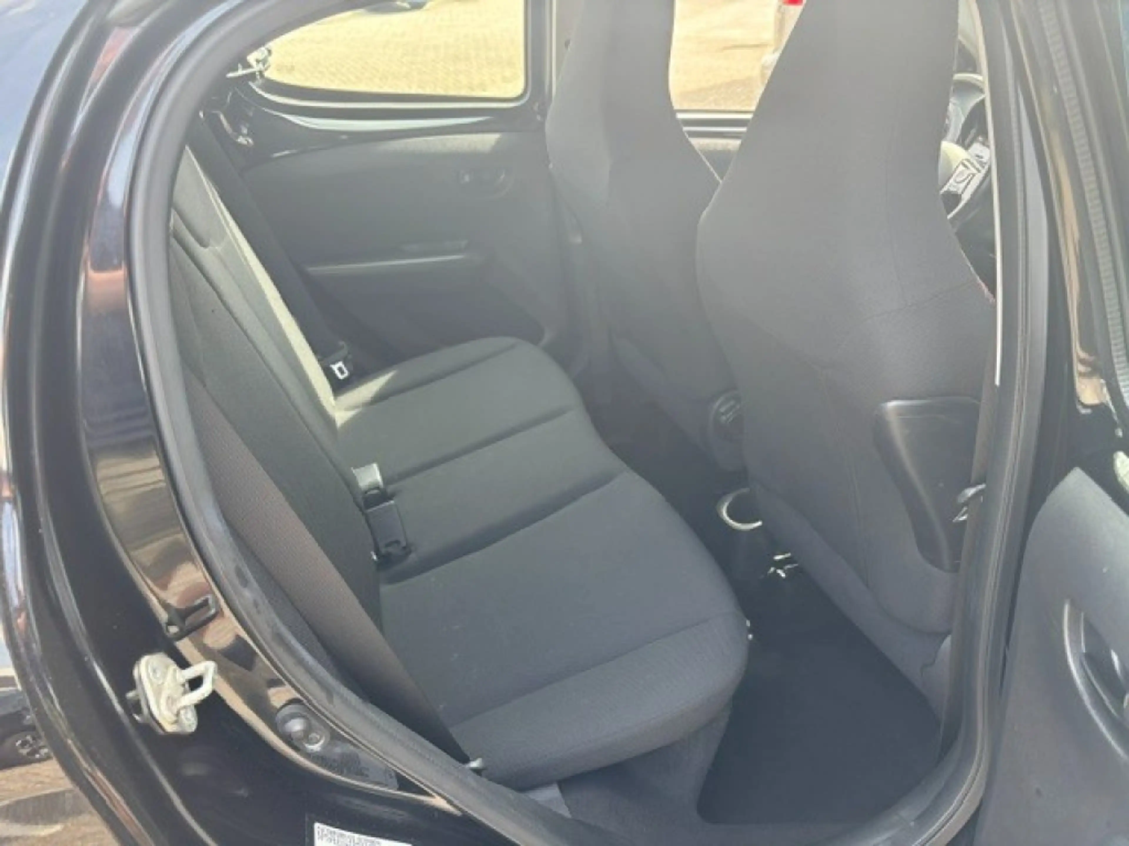 Citroen C1 1.0 VTI FEEL — photo 7