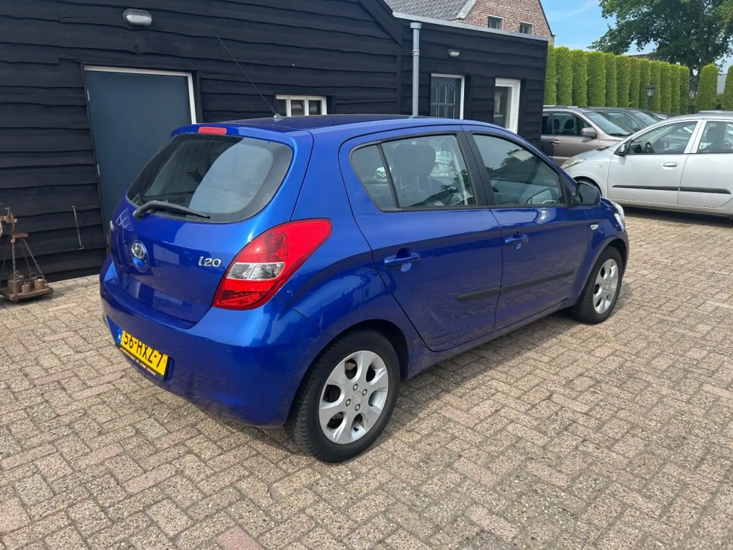 Hyundai i20 1.4i i-Catcher Bleu - 2