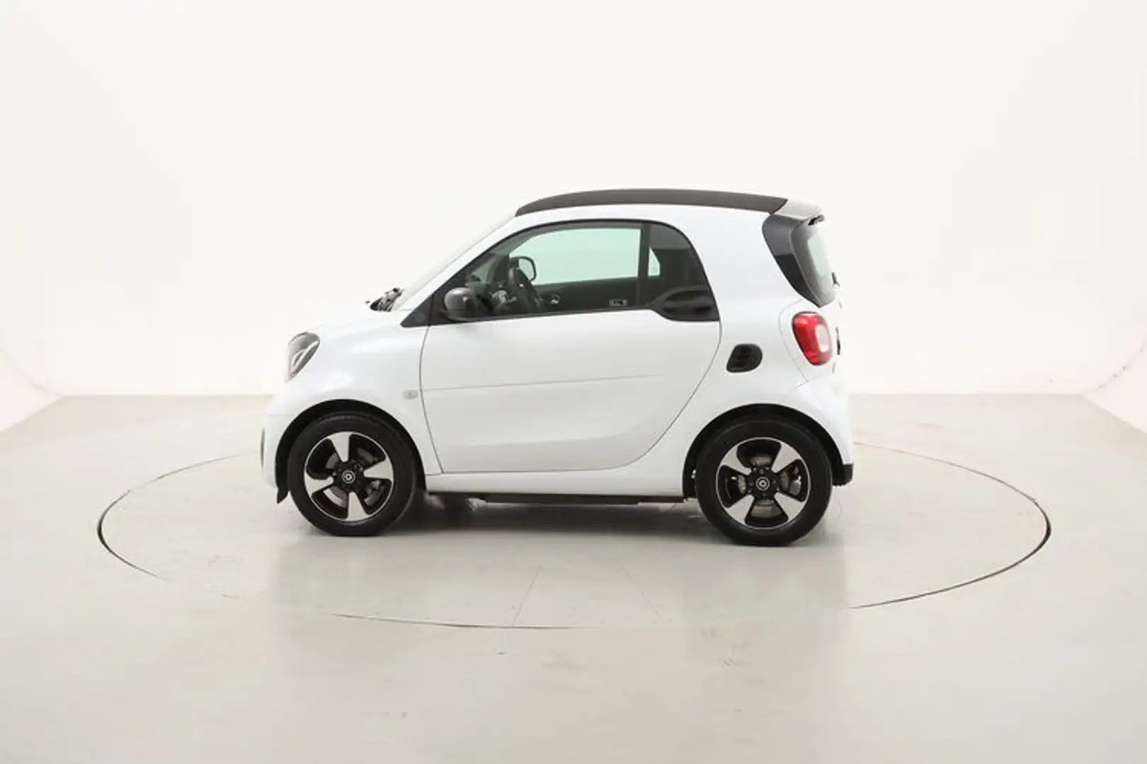 smart forTwo EQ Passion Elettrico 82CV Bianco - 2