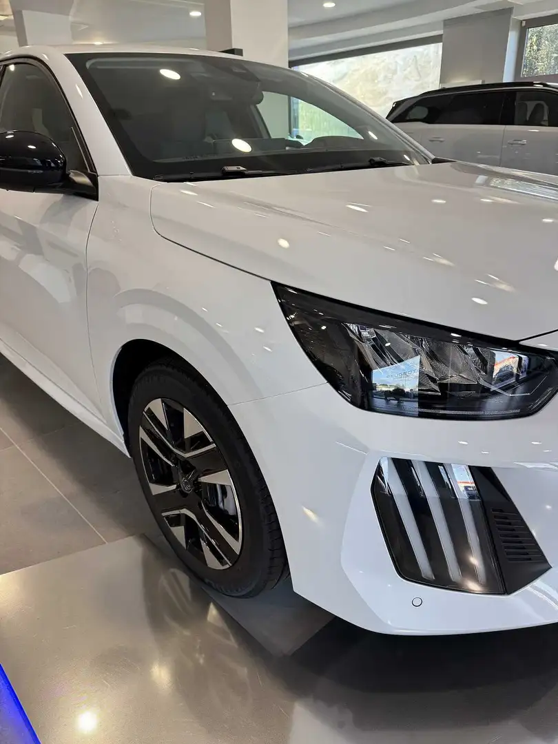Peugeot 208 2ª serie PureTech 100 Stop&Start 5 porte Allure Bianco - 2