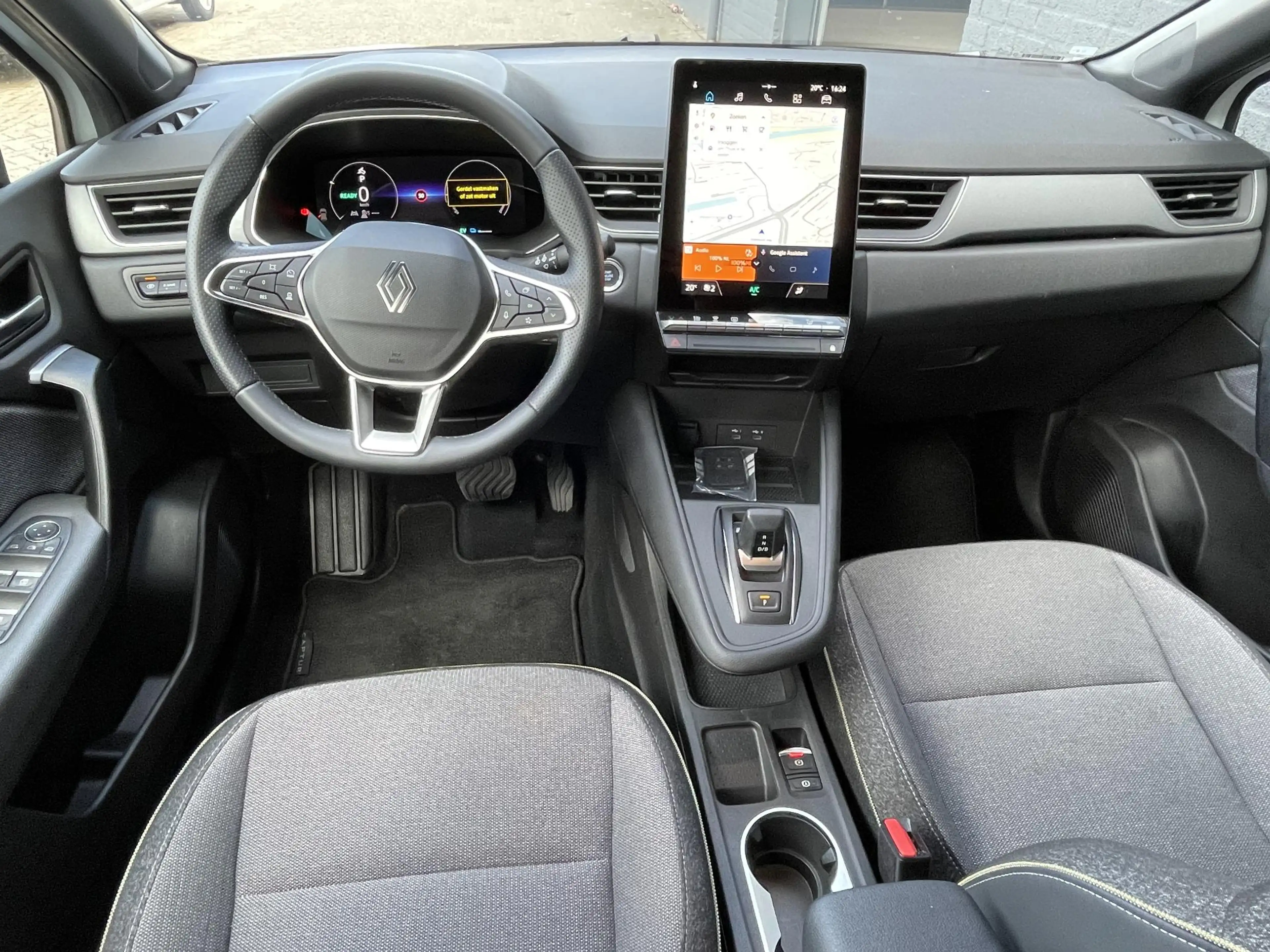 Renault Captur 1.8 E-Tech full hybrid 160 techno | Adapt Cruise | — photo 3