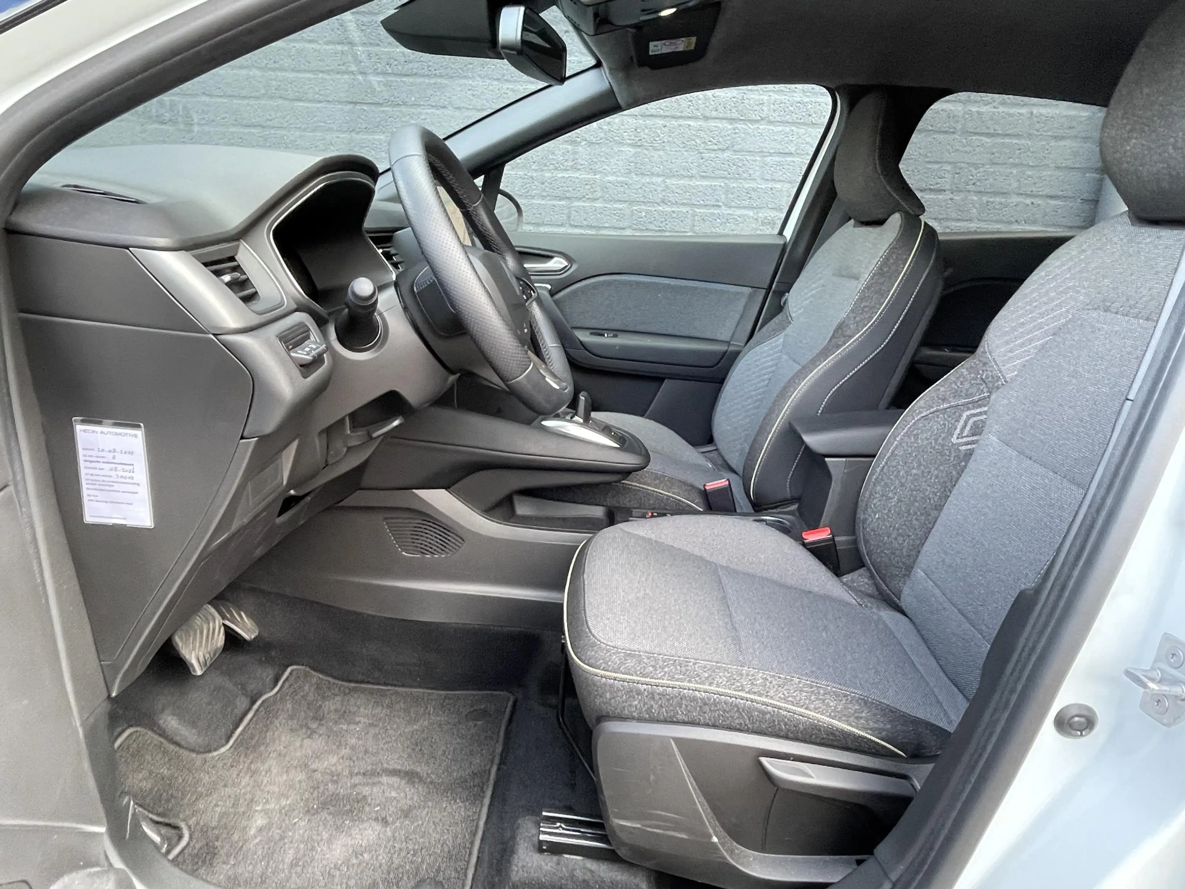 Renault Captur 1.8 E-Tech full hybrid 160 techno | Adapt Cruise | — photo 9
