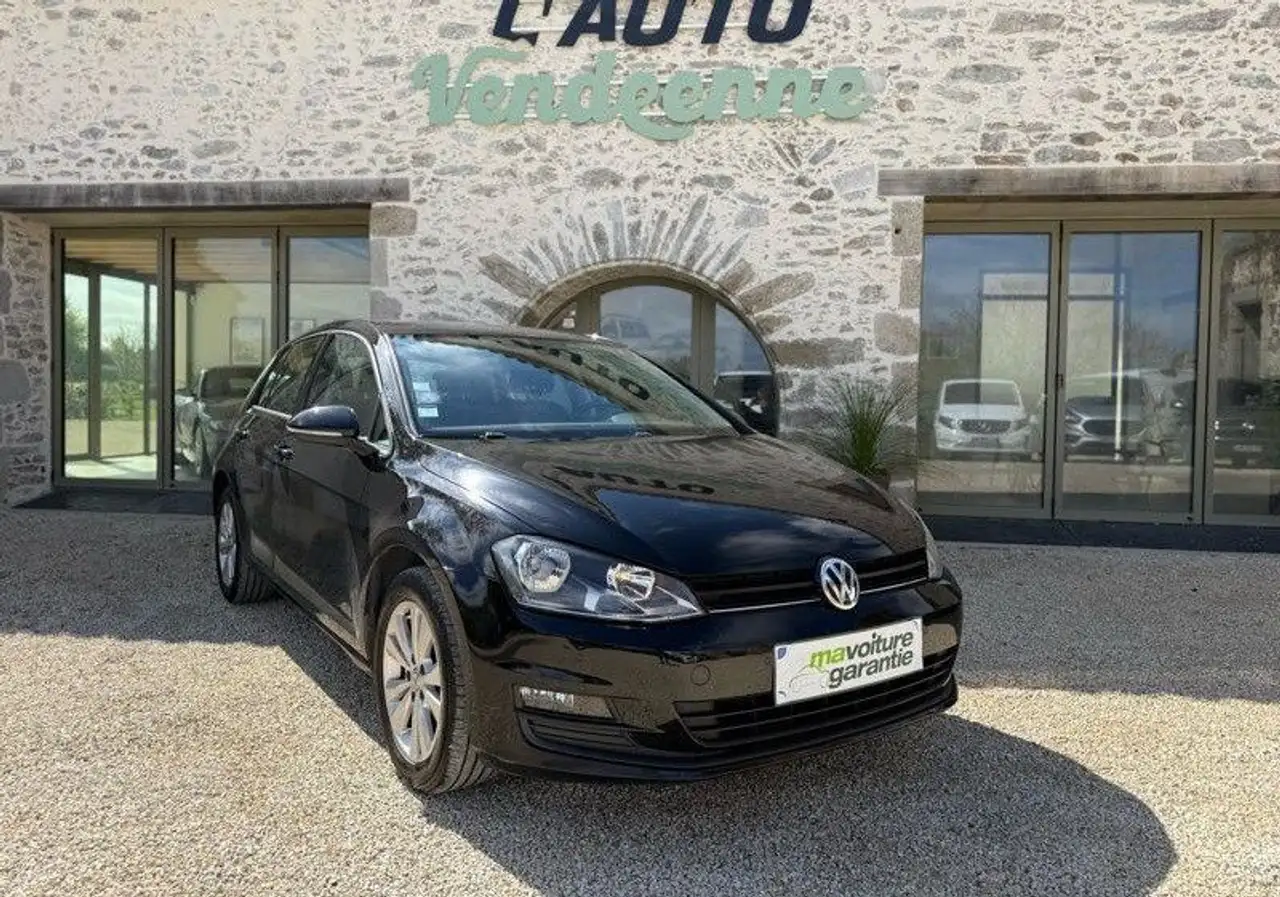 Volkswagen Golf 7 1.2 TSI 110ch Bluemotion Lounge BVM6