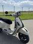 Vespa GTS Super 125 - thumbnail 5