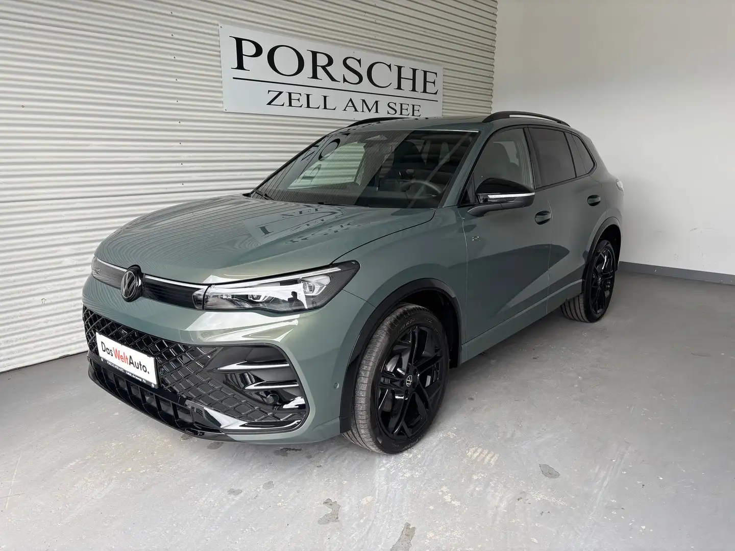 Volkswagen Tiguan Sport TDI 4MOTION DSG Grün - 1